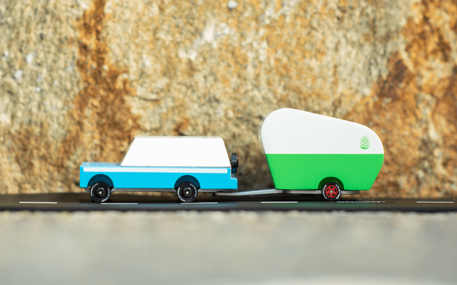 Magnetic Mule Toy Car - Joy
